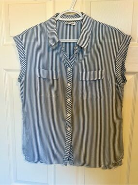 MARCS Light Blue and White Striped Button-Front Shirt